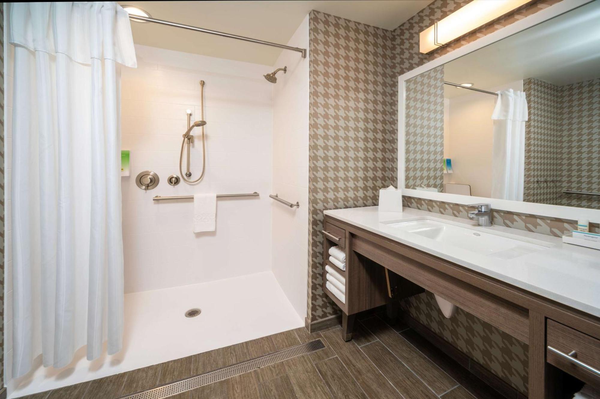 Home2 Suites By Hilton Minneapolis-Mall Of America Блумингтън Екстериор снимка