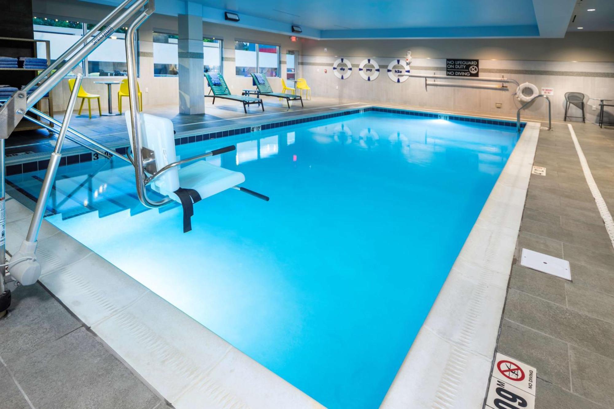 Home2 Suites By Hilton Minneapolis-Mall Of America Блумингтън Екстериор снимка