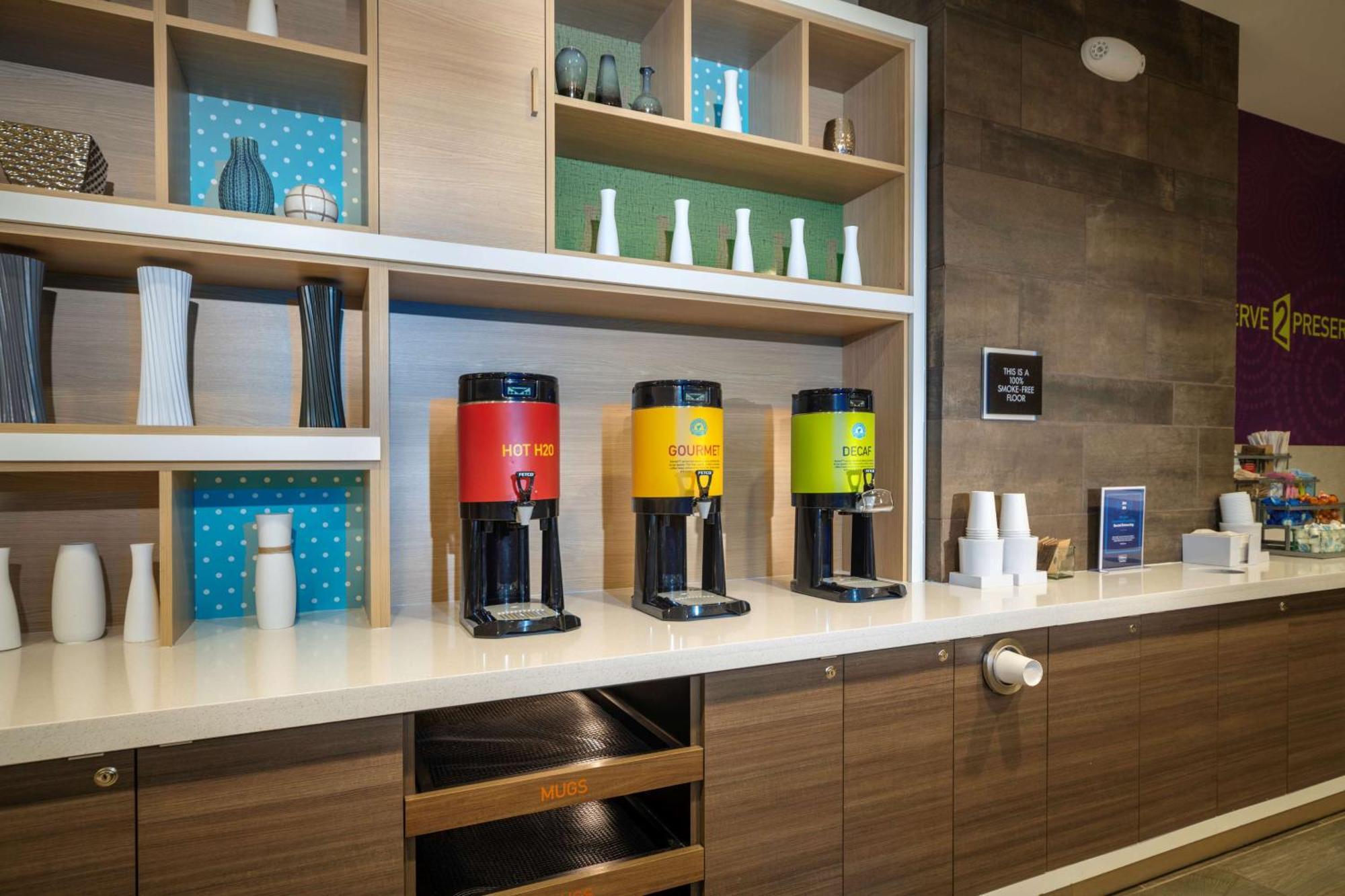 Home2 Suites By Hilton Minneapolis-Mall Of America Блумингтън Екстериор снимка